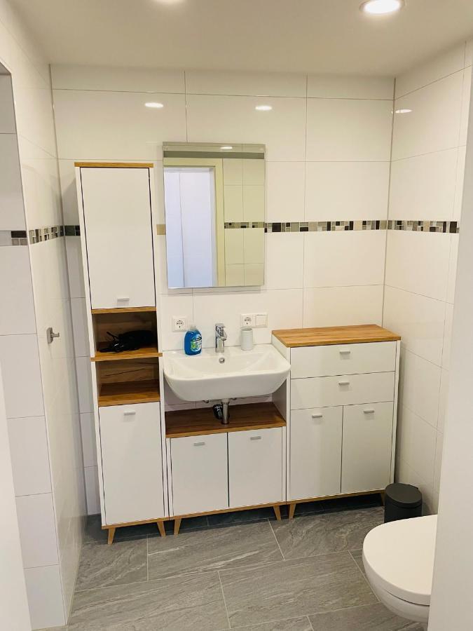 Zollernalb-Apartment Mg Албщат Екстериор снимка